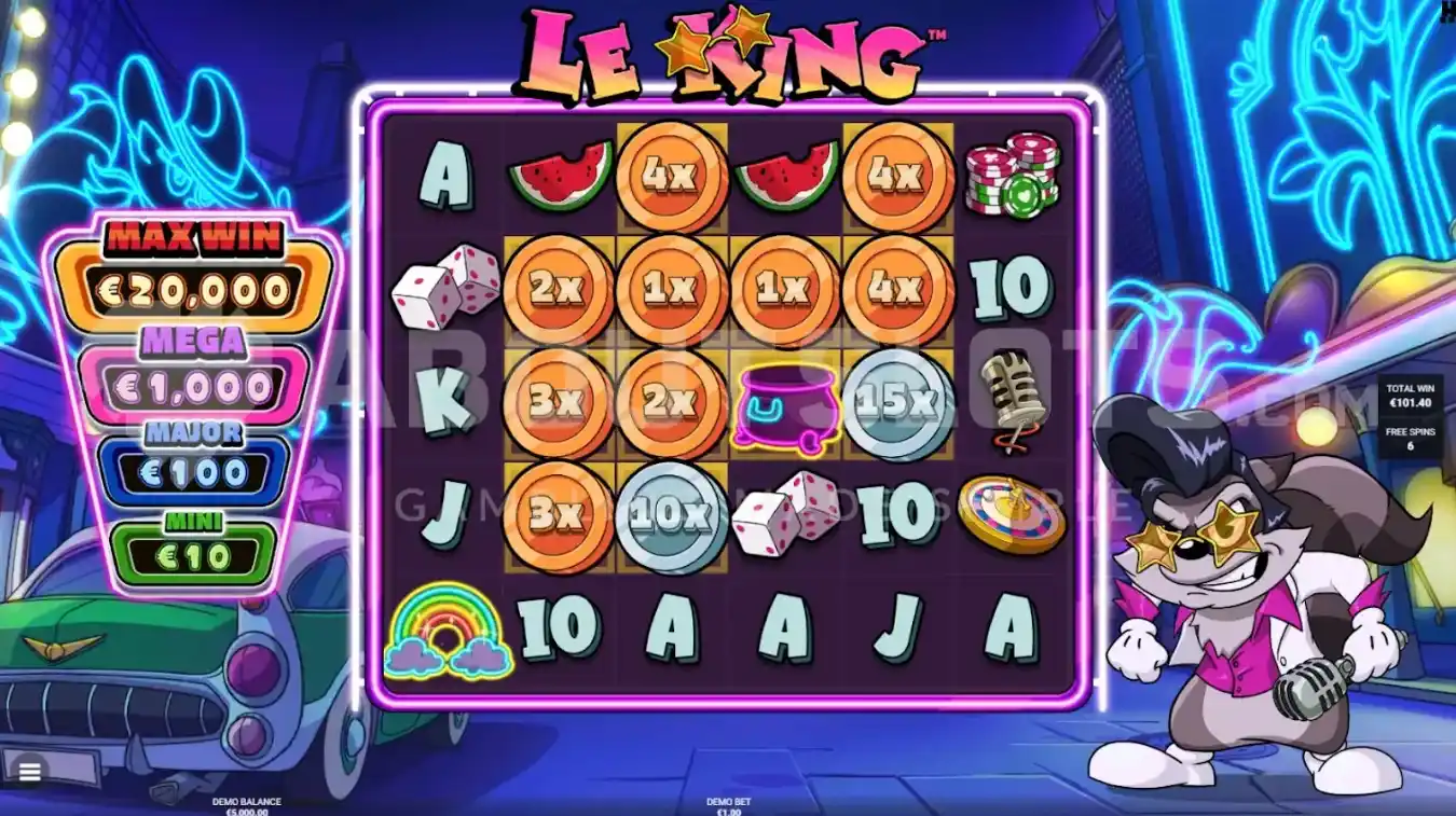 Le King Slot Gameplay mit Walzen, Symbolen und Waschbär-Charakter